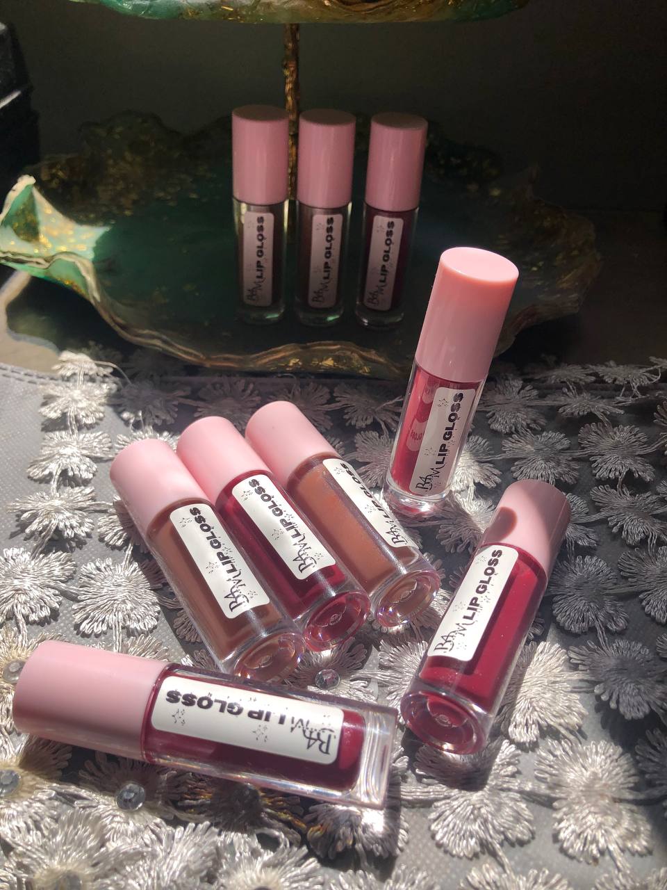 Lip Oil وLip Gloss من B4M